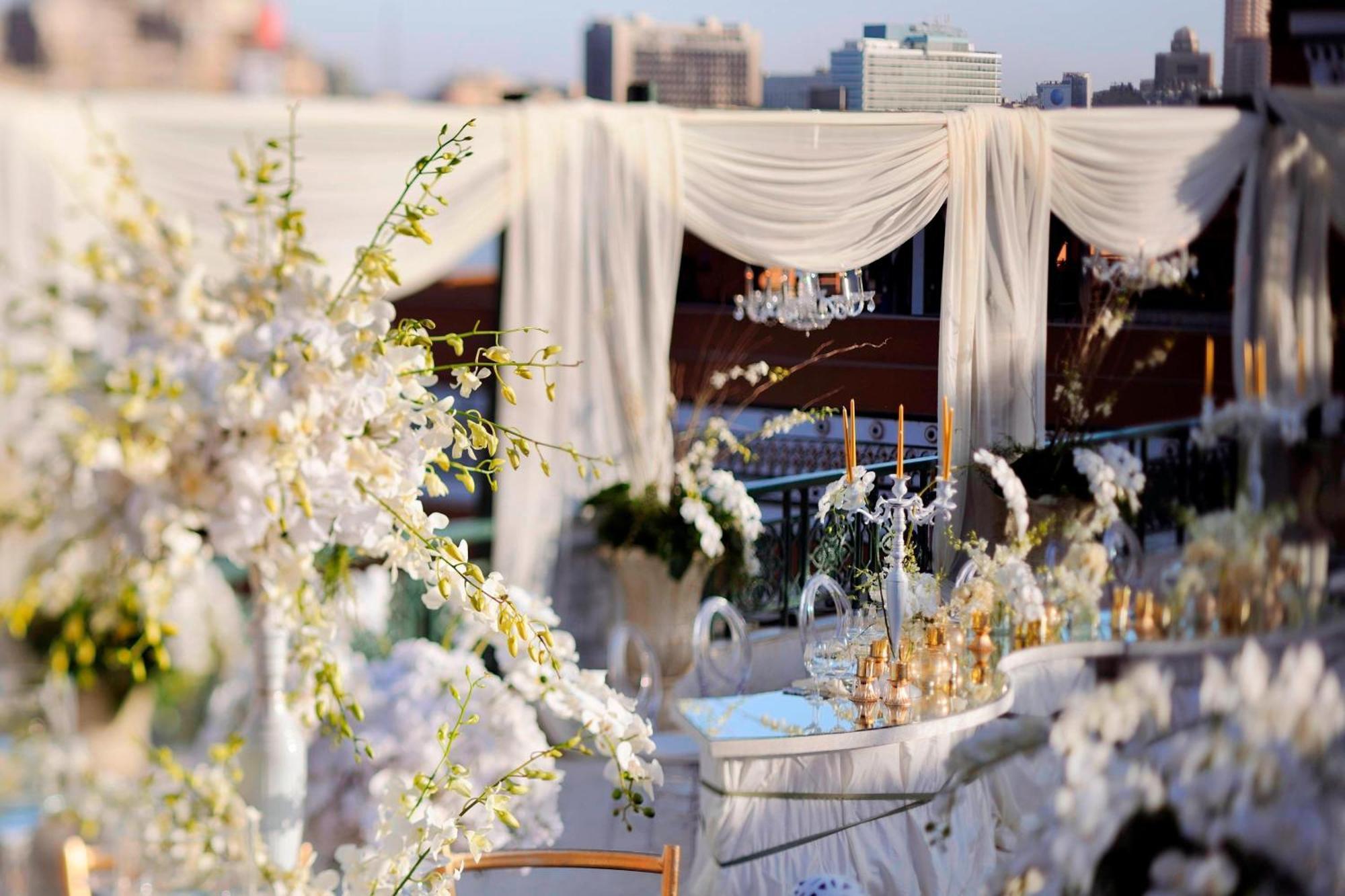 开罗万豪酒店及奥马尔海亚姆赌场 Giza 外观 照片 A wedding at the Mandarin Oriental